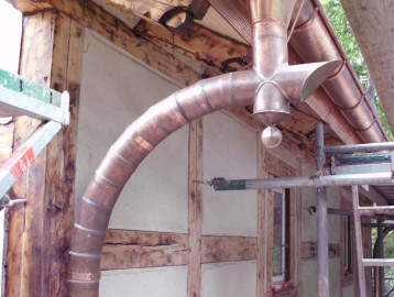 Altes Pumpenhaus Schweizer Bogen.jpg
